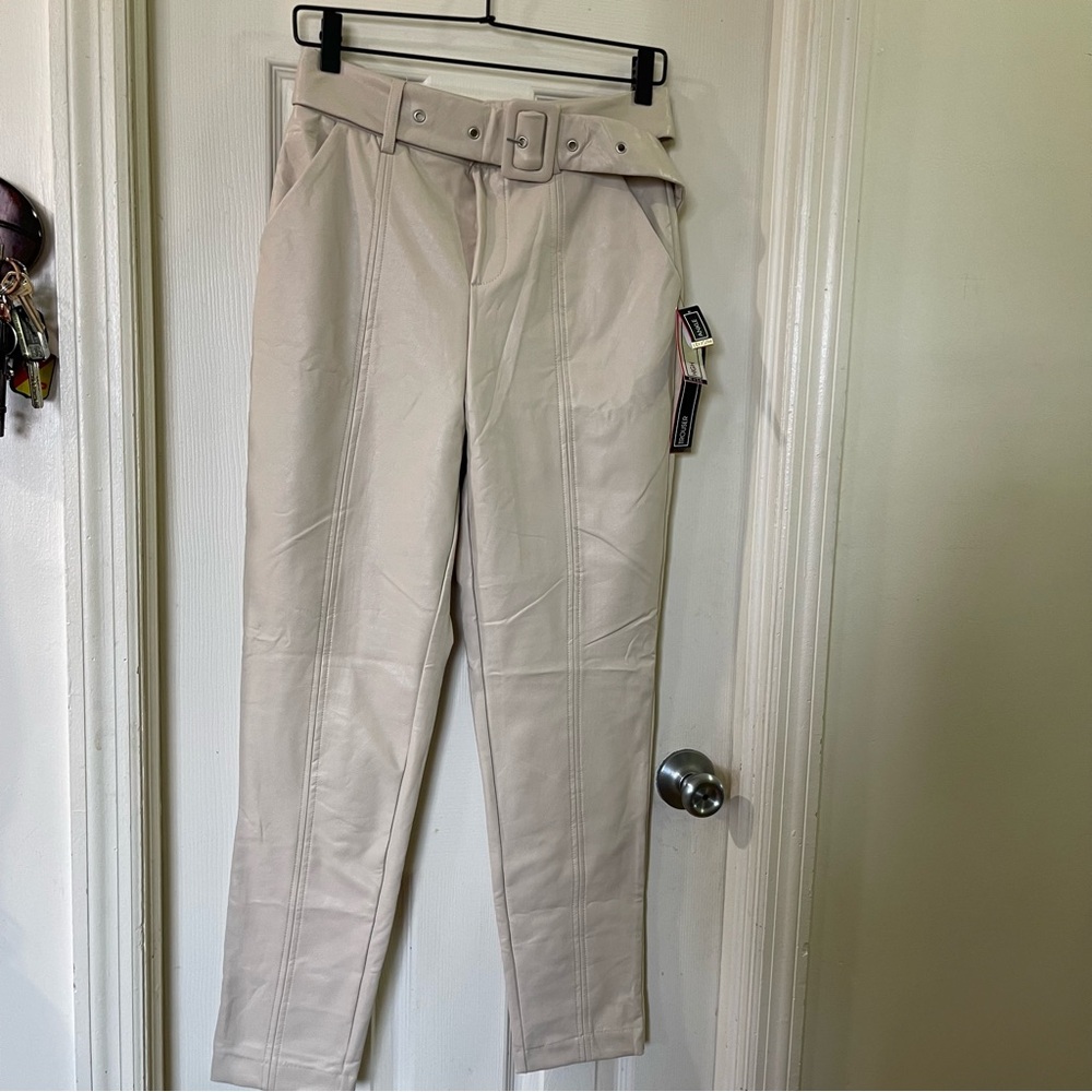 NWT BBJ Los Angeles Elegant Cream High-Rise Trousers